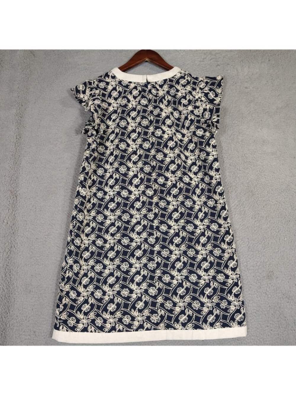 Voy Mini Dress Women's Large Navy Cream Floral Embroidered Flutter Sleeve Preppy - Picture 2 of 12